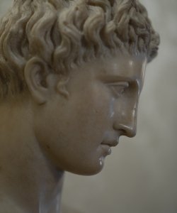 Ancient Faces. Photograph © Mauro Benedetti.