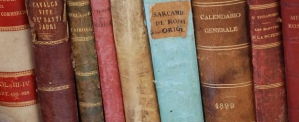 Sarah-Strand-old-books-e1371129233646